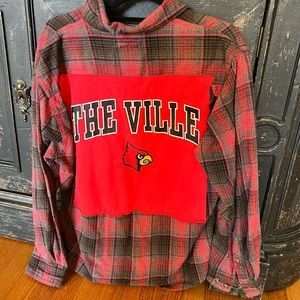 University of Louisville Cardinals flannel with vintage T-shirt